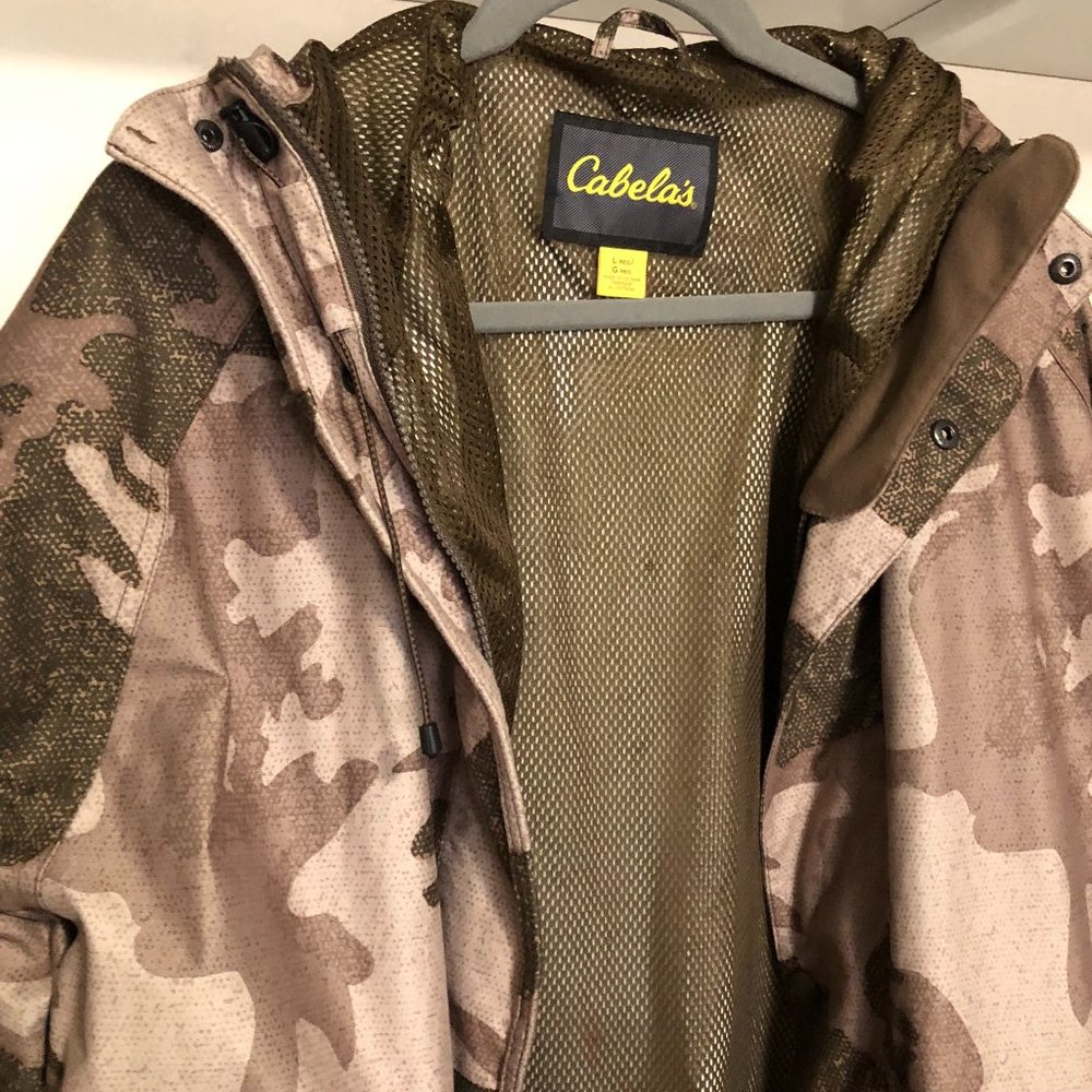 Cabelas Camo Jacket